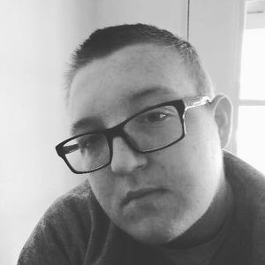 Meet your Posher, Ethan